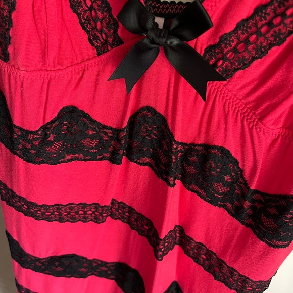 Victoria’s Secret Sleep Slip Lingerie - Picture 2 of 4